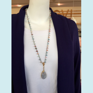 Felicia Necklace with Druzy Pendant